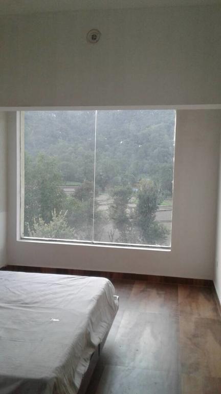 Hill Paradise Hotel Nagchala Bagian luar foto