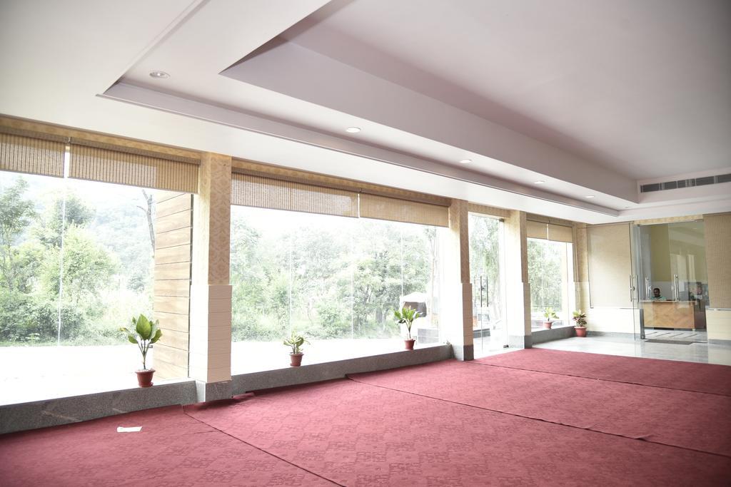 Hill Paradise Hotel Nagchala Bagian luar foto